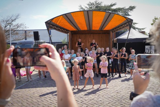 Afbeelding Podium Westland écht voor iedereen