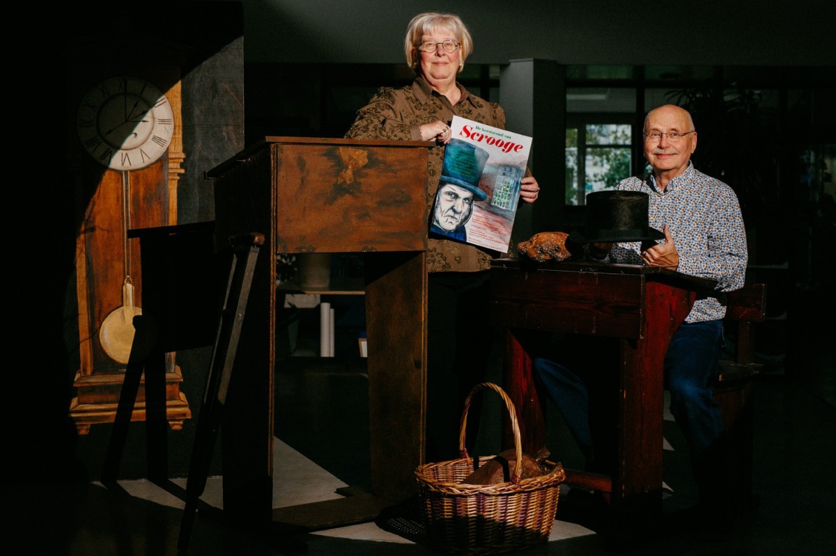 Bewoners van Kwintsheul spelen in december De kerstavond van Scrooge