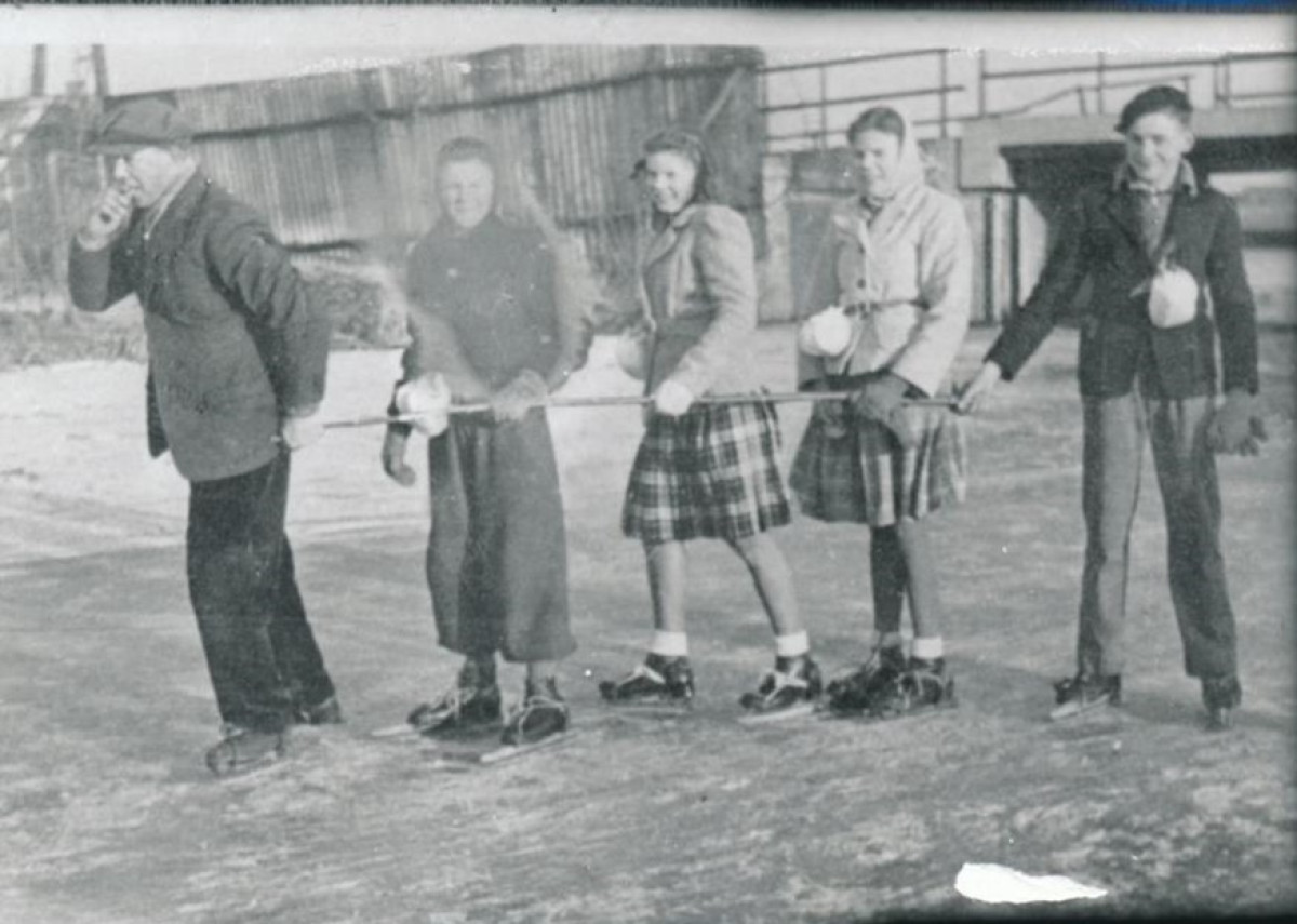 Achtergrondafbeelding IJsmoppen - schaatsen in het Westland