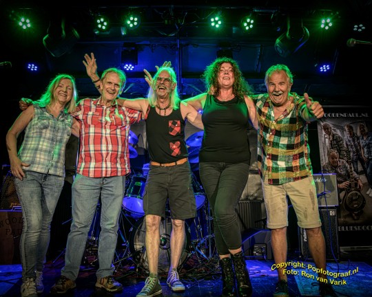 Afbeelding Lazy Sunday met Wooden Paul