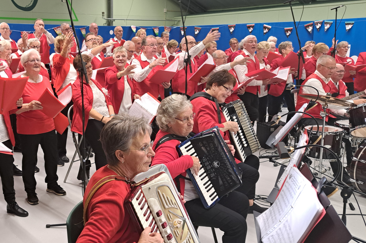 Achtergrondafbeelding Meezingconcert Koor de Waterlanders