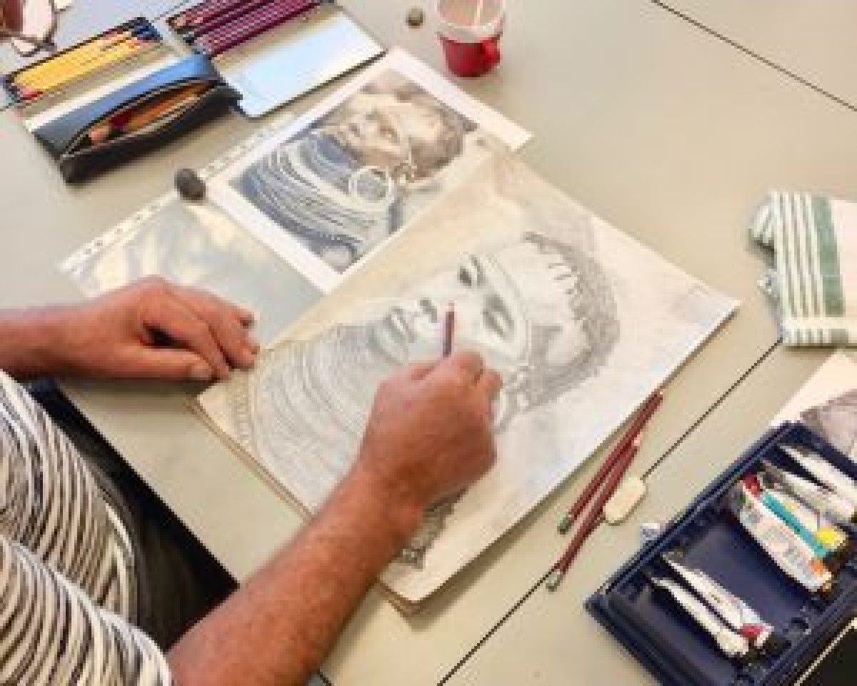 Achtergrondafbeelding Portret tekenen