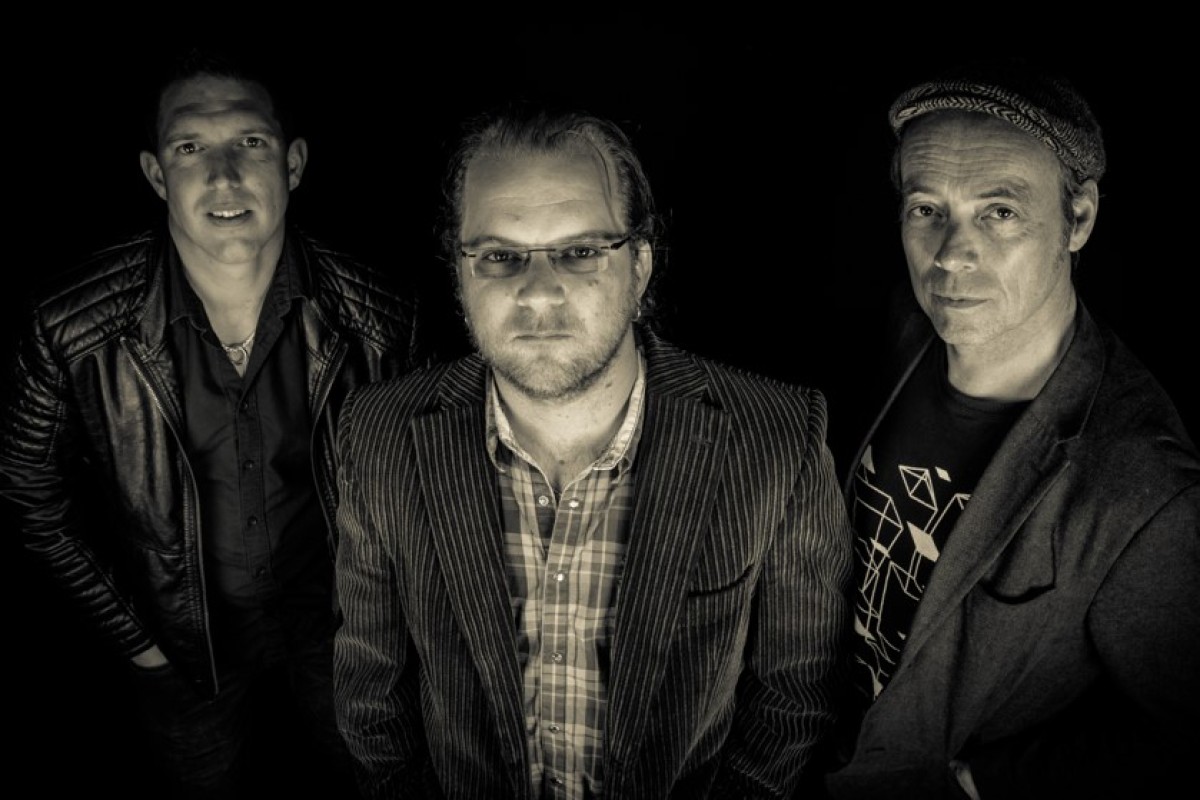 Achtergrondafbeelding WaterBlues: Bas Paardekooper